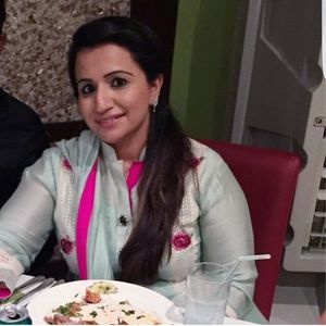 Meet your Posher, Fahmida